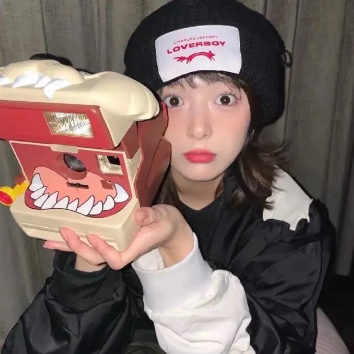 我，你，他，她封面